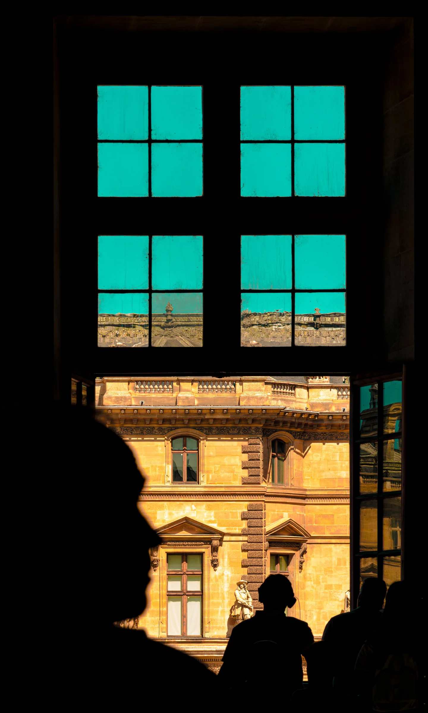 Between Shadow and Gold