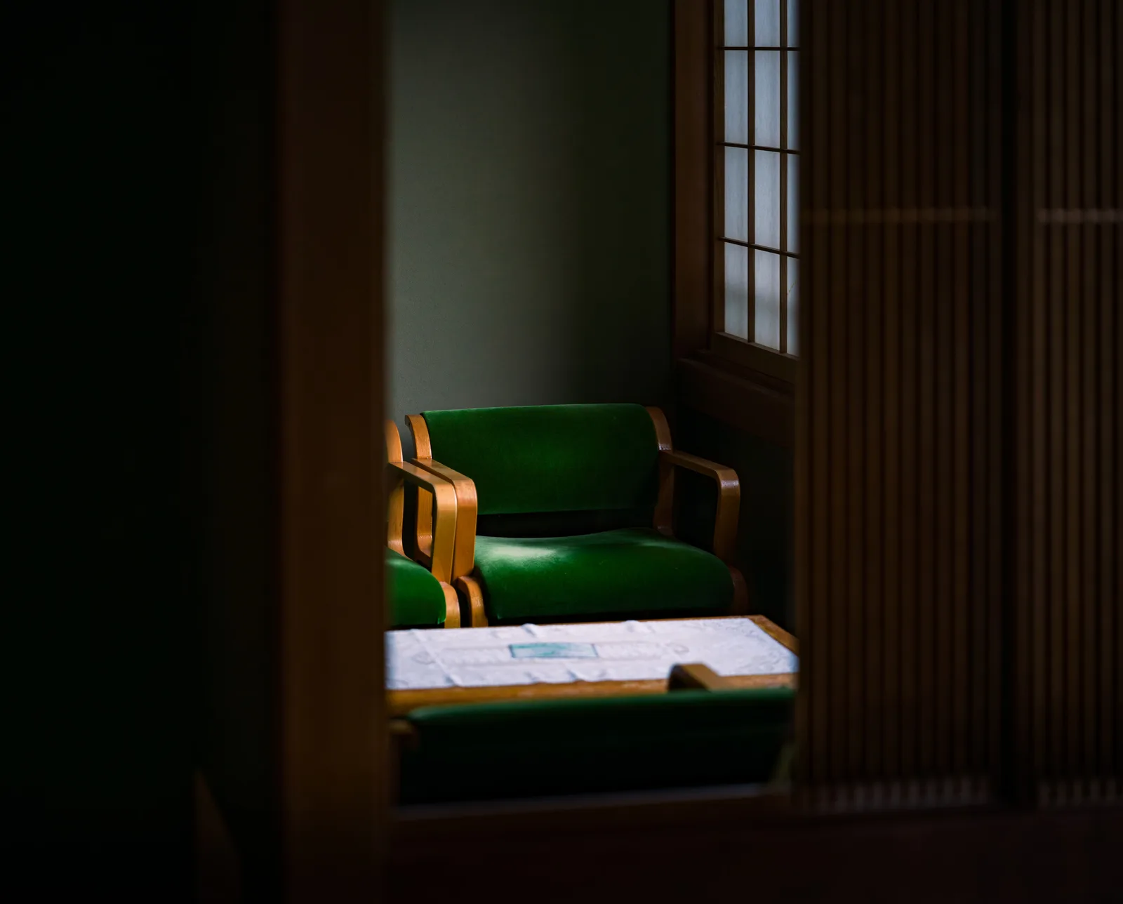 The Empty Conversation
